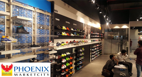 ADIDAS SHOWROOM @ PHOENIX MALL